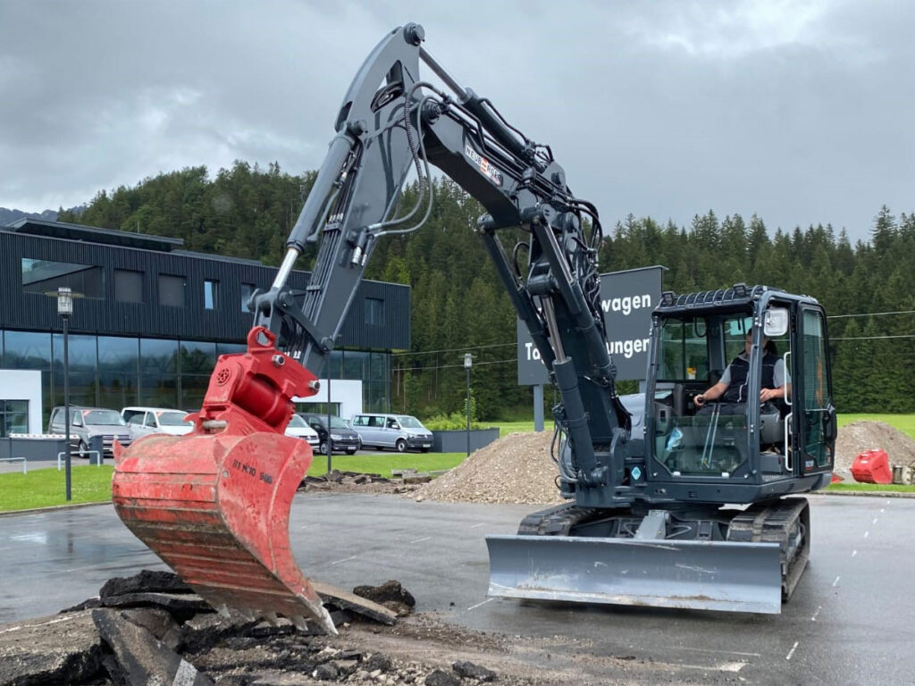 Takeuchi TB290 Black Edition